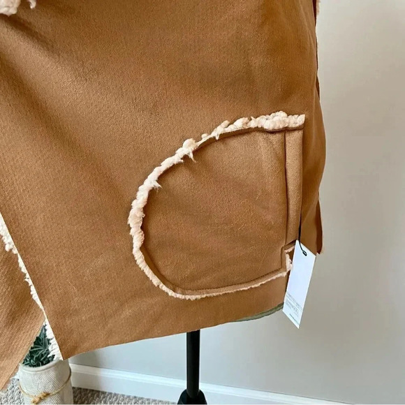 BB Dakota Reversible Vest S Whiskey Brown Faux Suede Sherpa Open Front NWT - Picture 8 of 15